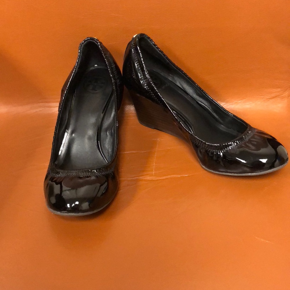 Great Condition Tory Burch wedge